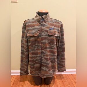 Men’s Patagonia Better Sweater Shirt Jacket Green Camouflage Size Large